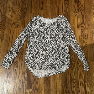 Old Navy Leopard Print Long Sleeve Top